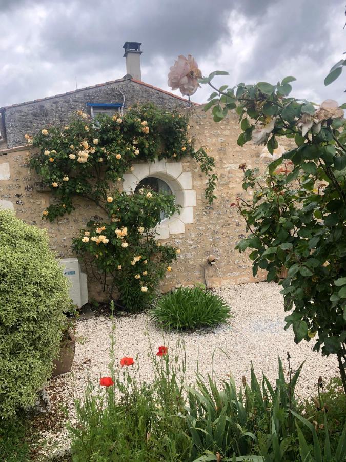 Maison Althea Rosea - 3 Chambres Et Piscine Nieulle-sur-Seudre Exteriér fotografie